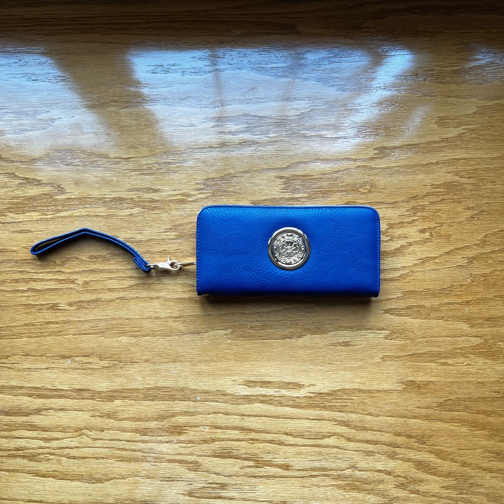 Blue wallet